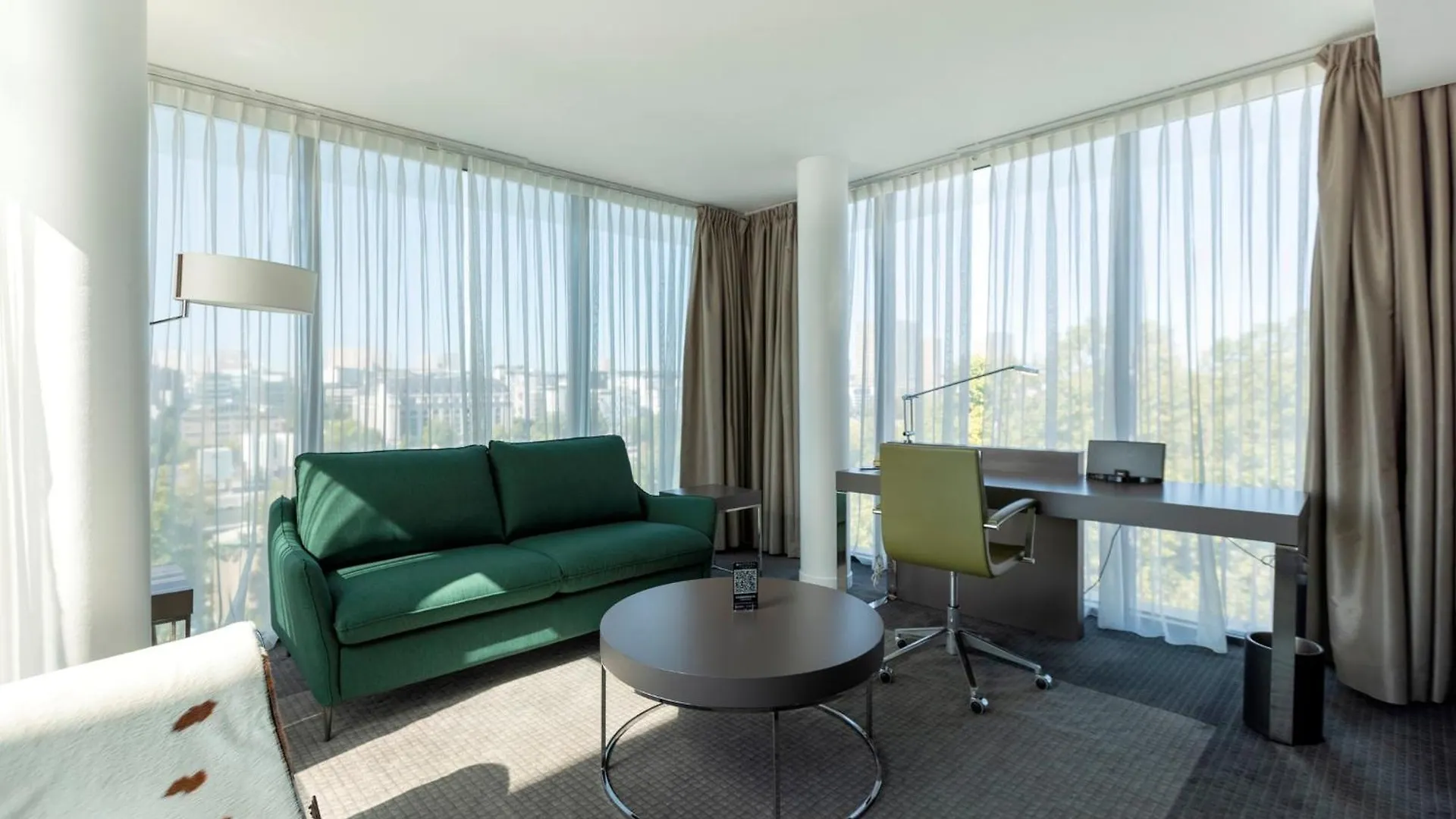 Pullman Paris Centre - Bercy Hotel 4*,